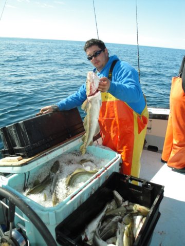 chasintailchartersgreenharborma253.jpg